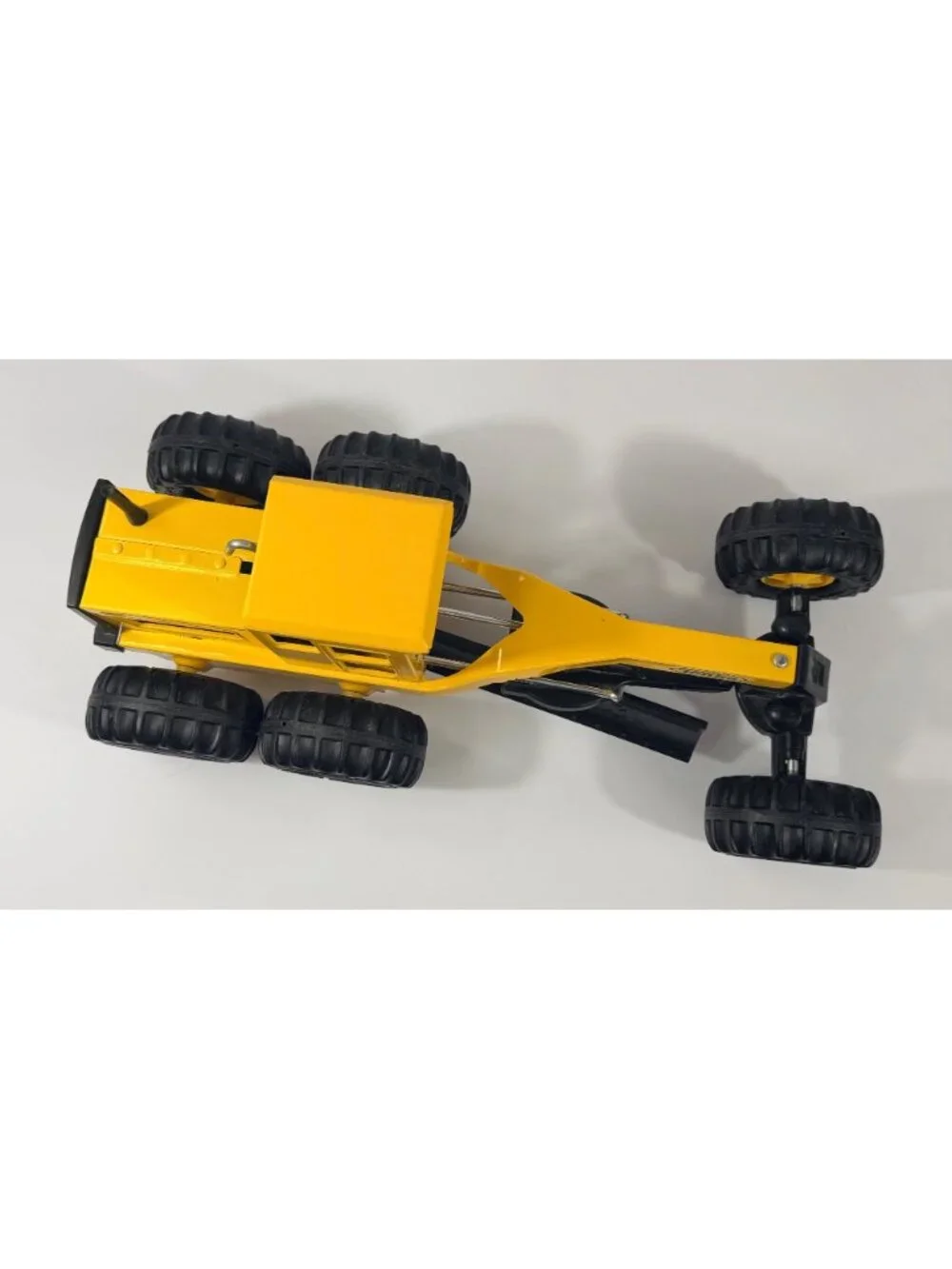 Vintage Tonka Yellow Steel Road Grader Construction Toy - 6-Wheel Design 17” Bla